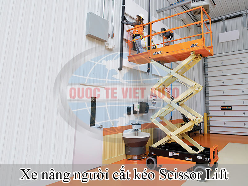 xe nâng người cắt kéo Scissor Lift